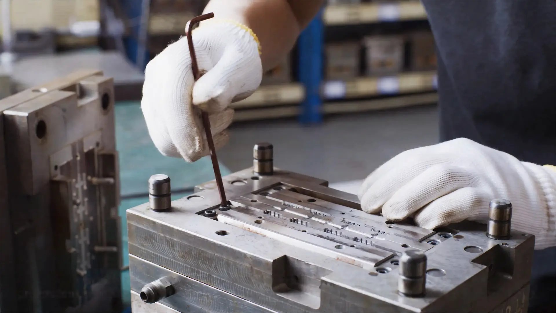 Injection Mold Development & Debugging